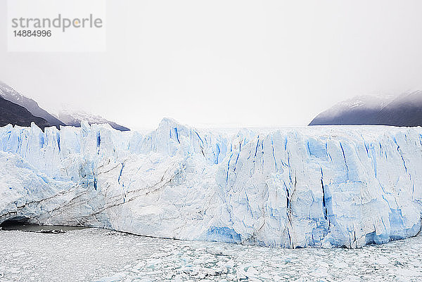 Argentinien  Patagonien  Blick auf den Perito-Moreno-Gletscher