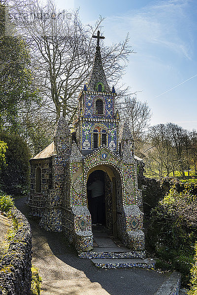 Vereinigtes Königreich  Kanalinseln  Guernsey  verzierte kleine Kapelle