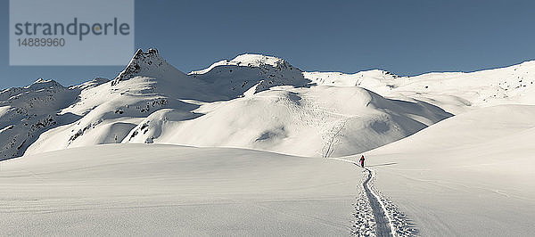 Schweiz  Bagnes  Cabane Marcel Brunet  Mont Rogneux  Skitouren in den Bergen