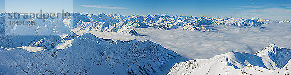 Deutschland  Bayern  Allgäu  Allgäuer Alpen  Panoramablick vom Nebelhorn