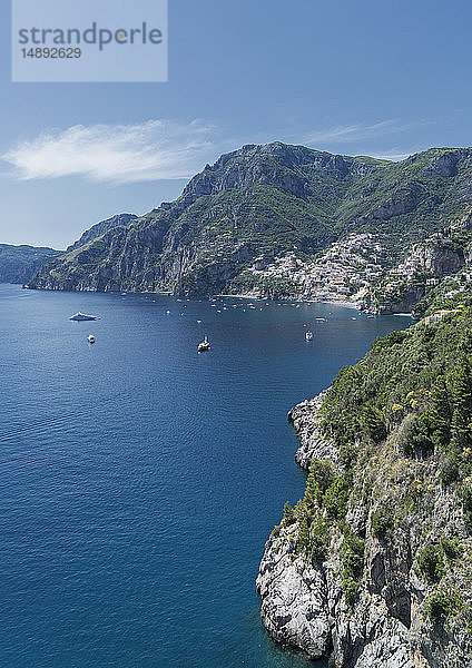 Küstenlinie der Amalfiküste  Italien