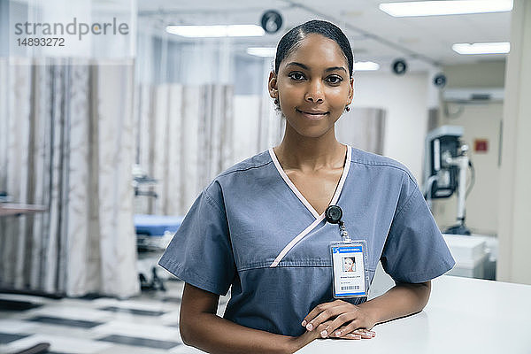 Porträt einer Krankenschwester im Krankenhaus