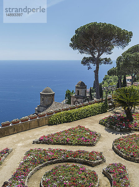 Garten der Villa Rufolo in Ravello  Amalfiküste  Italien