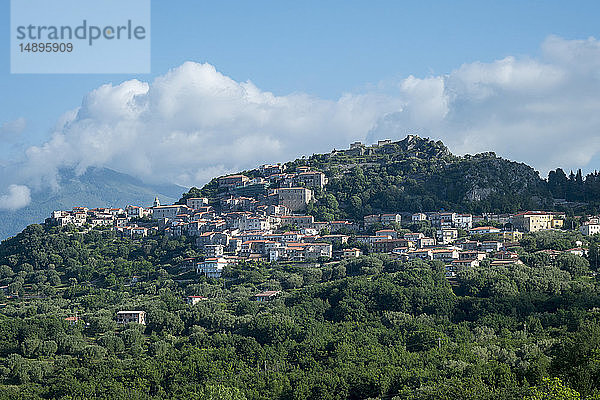 Italien  Kampanien  Cilento-Nationalpark  Roccagloriosa