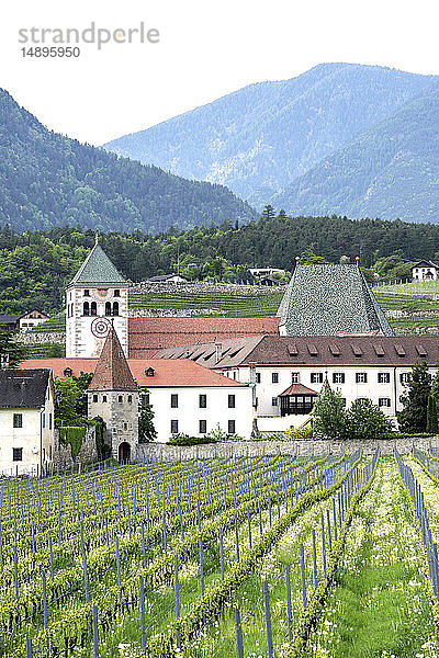 Italien  Ttrentino Alto Adige  Bressanone  Die Abtei Novacella