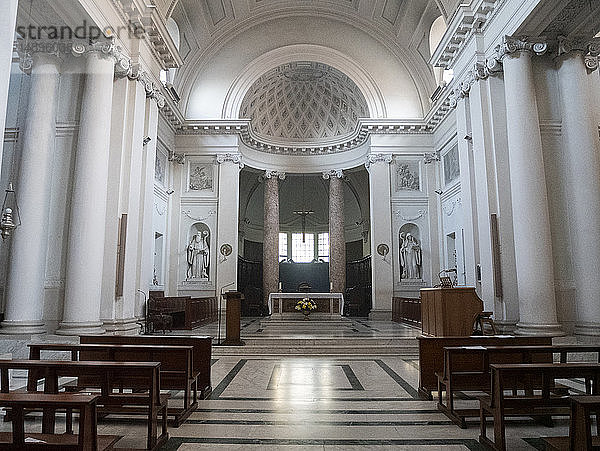 Italien  Latium  Subiaco  Das Kloster von San Benedetto und Santa Scolastica  oder Heiligtum des Sacro Speco