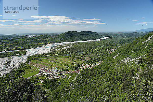 Italien  Friaul  Fluss Tagliamento