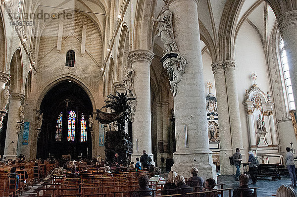 Europa  Belgien  Brüssel  Notre Dame de la Chapelle