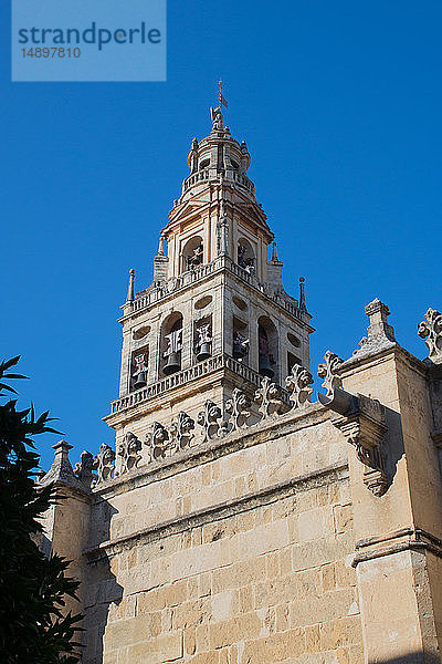 Europa  Spanien  Andalusien  Cordoba  La Mezequita  Glockenturm