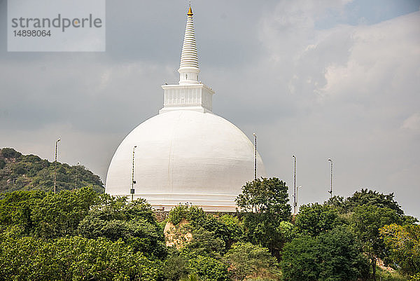 Asien  Sri Lanka  Mihintale  Maha Stupa