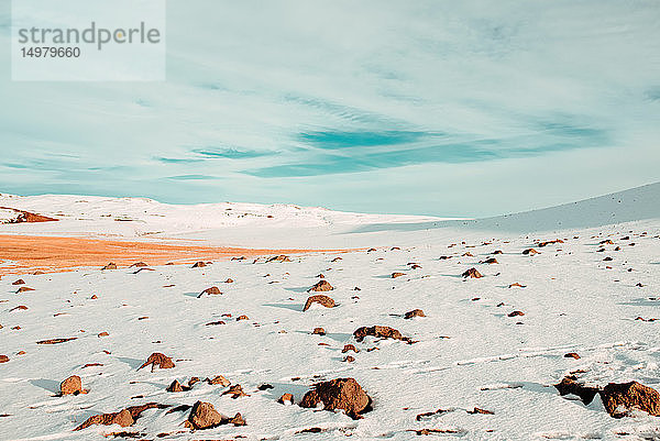 Schneebedeckte Landschaft  Námafjall Hverir  Ábær  Skagafjardarsysla  Island