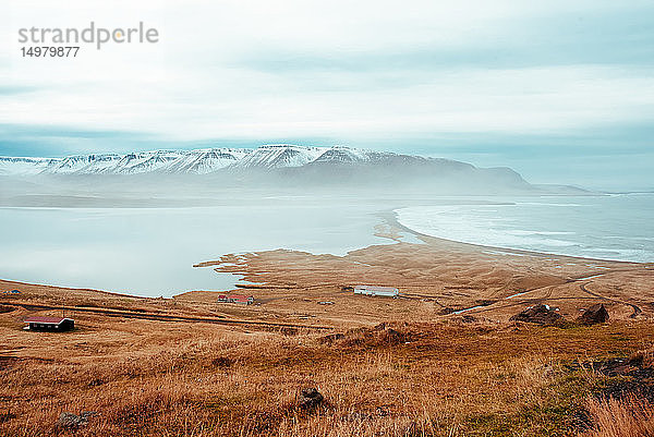 Berge im Hintergrund  Eskifjörður  Sudur-Mulasysla  Island