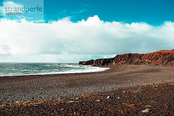 Schwarzer Strand  Djúpalónssandur  Snaefellsjökull  Island