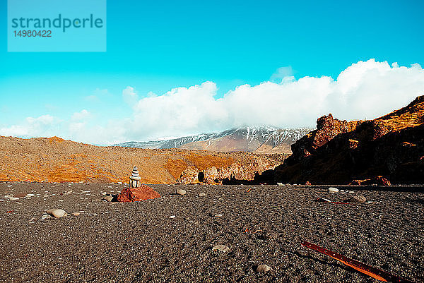 Schwarzer Strand  Djúpalónssandur  Snaefellsjökull  Island