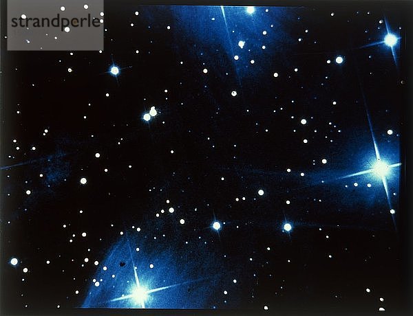 Offener Sternhaufen  die Plejaden in Taurus. Schöpfer: NASA.