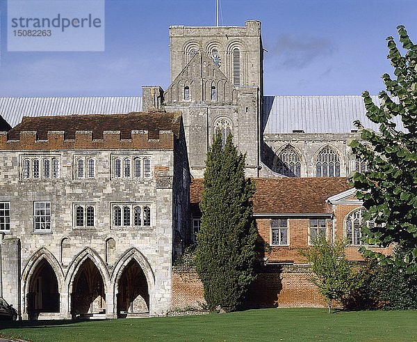 Dekanat und Kathedrale  Winchester  Hampshire  2006. Schöpfer: John Critchley.