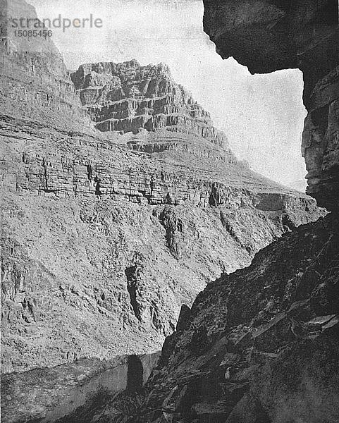 Grand Canyon of the Colorado  Arizona  USA  um 1900. Schöpfer: Unbekannt.