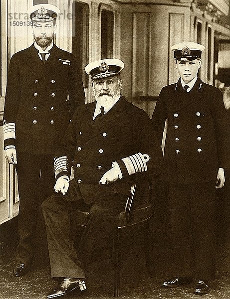 König Edward VII. mit seinem Sohn George  Prinz von Wales  und seinem Enkel Prinz Edward  1910  (1935). Schöpfer: Unbekannt.