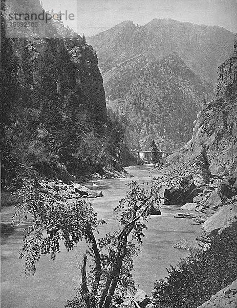 Schwarzer Canyon des Gunnison  Oberst   um 1897. Schöpfer: Unbekannt.