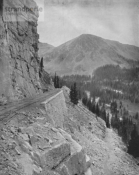 Alpenpass  Colorado   um 1897. Schöpfer: Unbekannt.