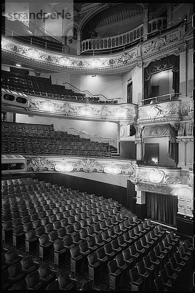 Theatre Royal  Grey Street  Grainger Town  Newcastle Upon Tyne  ca. 1955-c1980. Schöpferin: Ursula Clark.