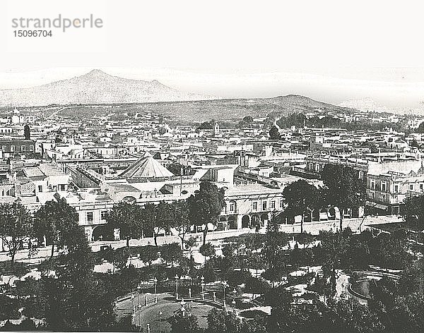 Blick von der Kathedrale  Puebla  Mexiko  1895. Schöpfer: Unbekannt.
