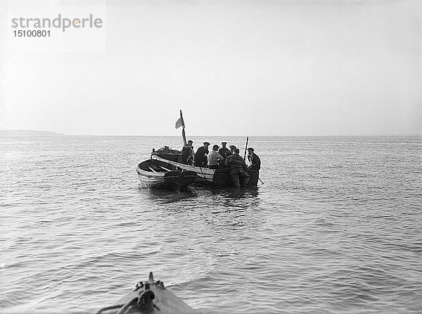 Seenotrettung  1912. Schöpfer: Kirk & Söhne aus Cowes.