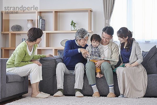 japanische Familie