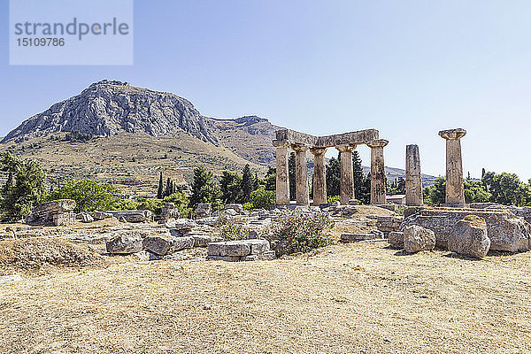 Archaischer Apollo-Tempel  Dorische Säulen  Korinth  Griechenland