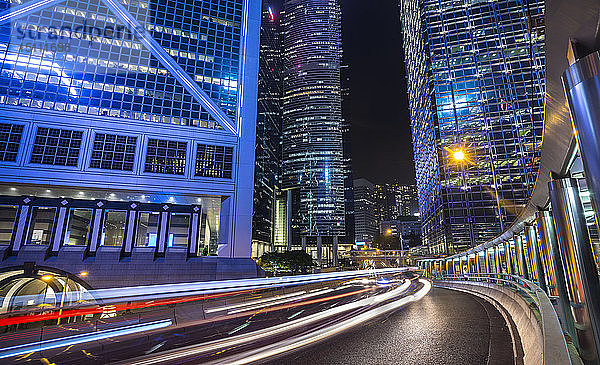 Hongkong Central bei Nacht  Hongkong  China
