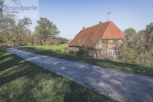 Bauernhaus bei Damnatz  Niedersachsen  Deutschland