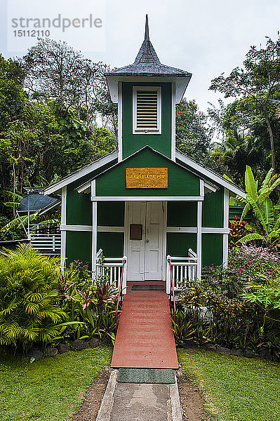 Hawaii  Insel Molokai  Halawa-Bucht  winzige Kirche Ierusalema Hou