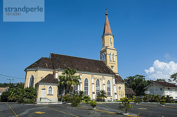 Lutherische Kirche in der deutschsprachigen Stadt Pomerode  Brasilien