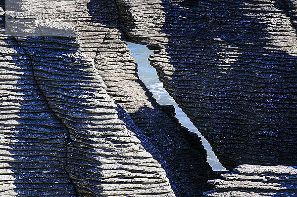 Detail von Pancake Rocks  Paparoa National Park  Südinsel  Neuseeland