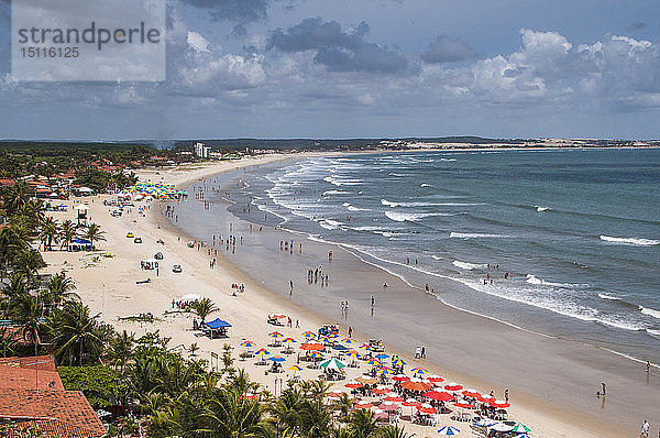 Wunderschöner Strand unterhalb der Sanddünen von Natal  Rio Grande do Norte  Brasilien