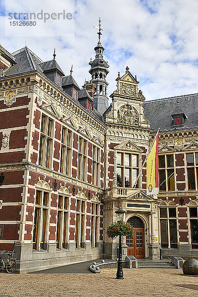 Das Universitätsgebäude der Universität Utrecht am Domplatz  Utrecht  Nordholland  Niederlande  Europa