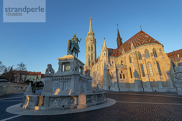 Matyas-Kirche (Matthiaskirche) an der Fischerbastei  Budapest  Ungarn  Europa