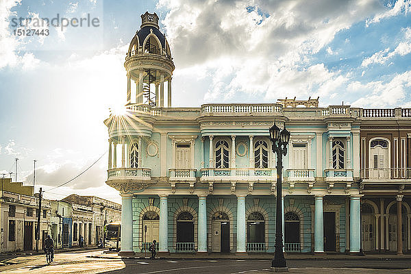Casa de Cultura im Palacio Ferrer  Plaza Jose Marti  Cienfuegos  UNESCO-Weltkulturerbe  Kuba  Westindien  Karibik  Mittelamerika