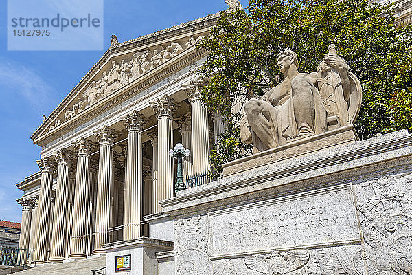 Ansicht der National Gallery of Art an der Pennsylvania Avenue  Washington D.C.  Vereinigte Staaten von Amerika  Nordamerika