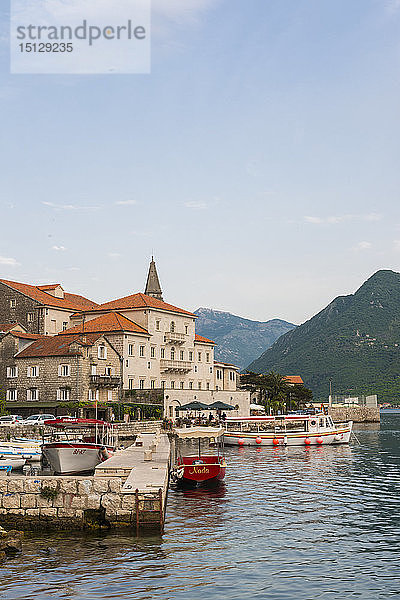 Altstadt von Perast  UNESCO-Weltkulturerbe  Bucht von Kotor  Montenegro  Europa