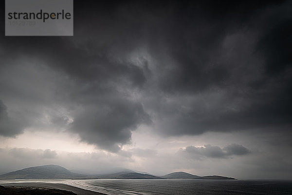 Sturm über Luskentyre Beach  West Harris  Äußere Hebriden  Schottland  Vereinigtes Königreich  Europa