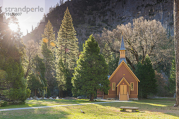 Yosemite Valley Chapel  Yosemite-Nationalpark  UNESCO-Weltkulturerbe  Kalifornien  Vereinigte Staaten von Amerika  Nordamerika