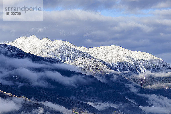 Orobie Alpen nach einem Schneefall  Valtellina  Provinz Sondrio  Lombardei  Italien  Europa