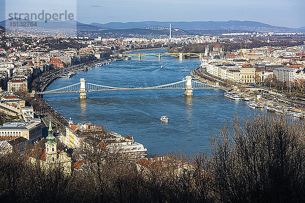 Blick auf die Donau vom Gellertberg  Budapest  Ungarn  Europa