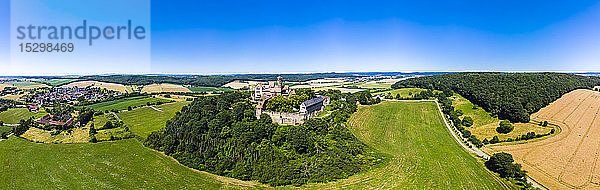 Deutschland  Hessen  Wetterau  Luftaufnahme der Ronneburg