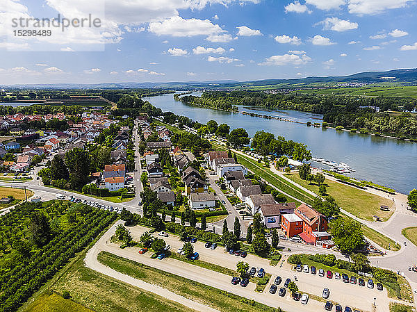 Deutschland  Rheinland-Pfalz  Luftbild von Heidesheim am Rhein  Rhein