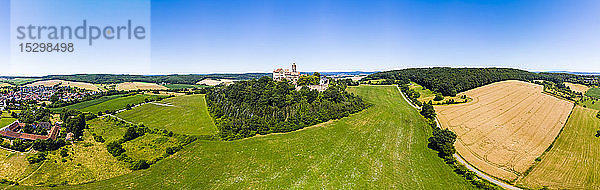 Deutschland  Hessen  Wetterau  Luftaufnahme der Ronneburg