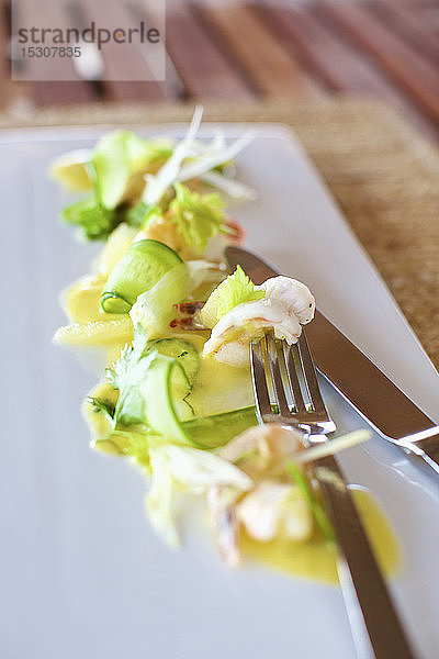 Nahaufnahme Garnelen-Ceviche Vorspeise