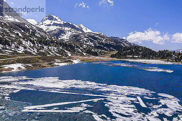 Panoramablick auf den Obersee im Defereggental  Osttirol  Österreich