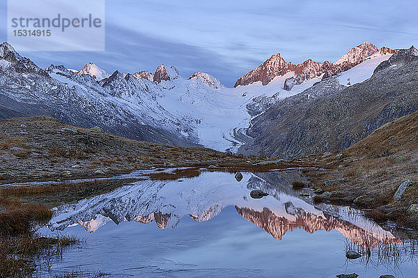 Oberaarhorn  Oberaargletscher  Grimselpass  Kanton Bern  Schweiz